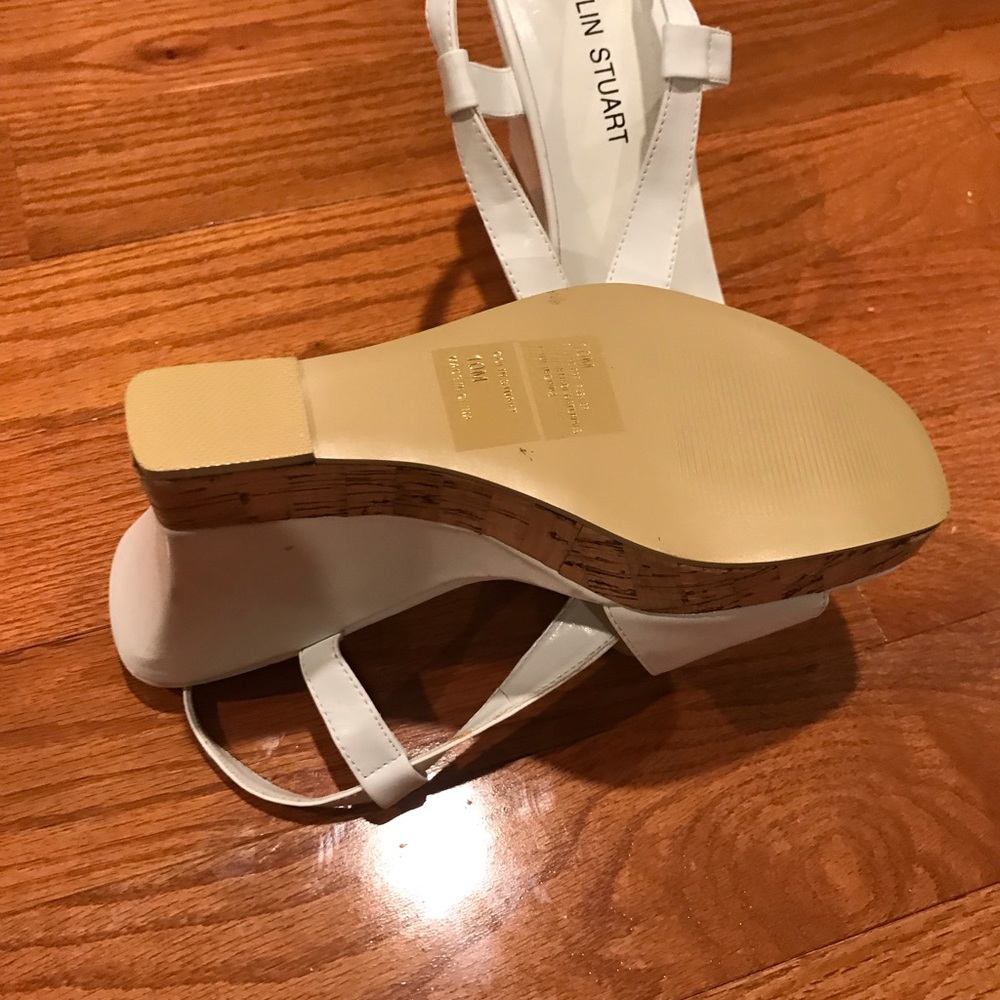 Wedge - Picture 3 of 5